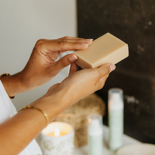 Savon solide bio à la bave d'escargot