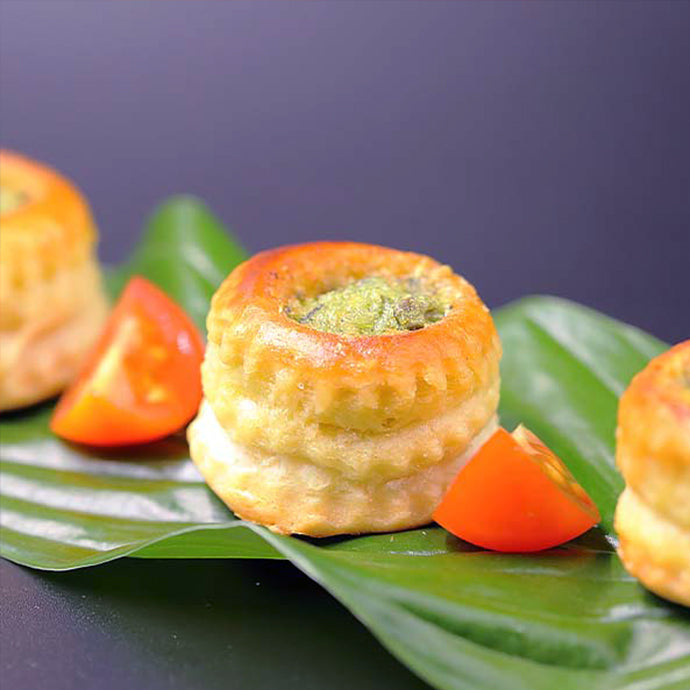 Mini bouchées farcies aux escargots  au beurre d'ail